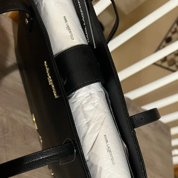 ❌SOLD❌NWT Karl Lagerfeld Black Tote Bag - Picture 6 of 7